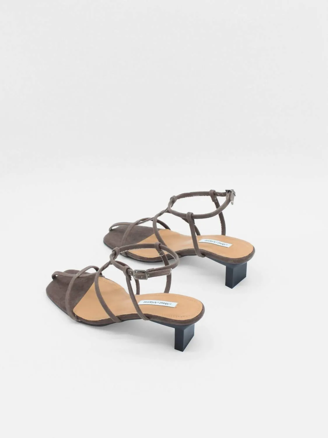 About Arianne - Women's Gene Cage Heel